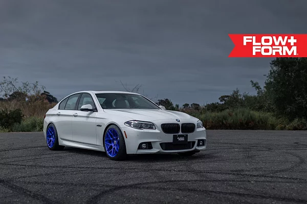 Фото дисков HRE FF01 Синий глянец на BMW 5/M5 (F10)