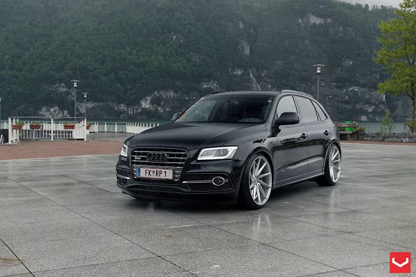 Фото дисков Vossen CVT Серебро на Audi Q5 (8R)
