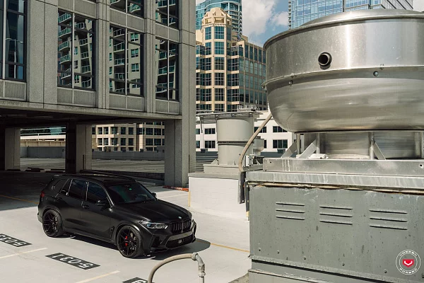 Фото дисков Vossen EVO-4 Черный глянец на BMW X5/X5 M (G05/F95)