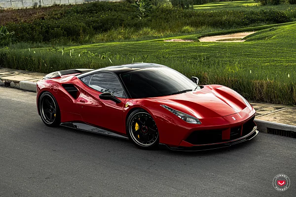 Фото дисков Vossen GEN-01 (3-Piece) Черный сатин на Ferrari 488