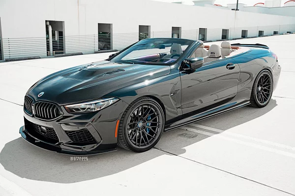 Фото дисков Strasse Wheels SV10M Track Другой цвет на BMW 8/M8