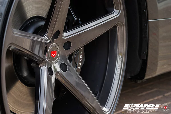 Фото дисков Vossen CG-201 Глянцевый темный лак на Rolls-Royce Wraith