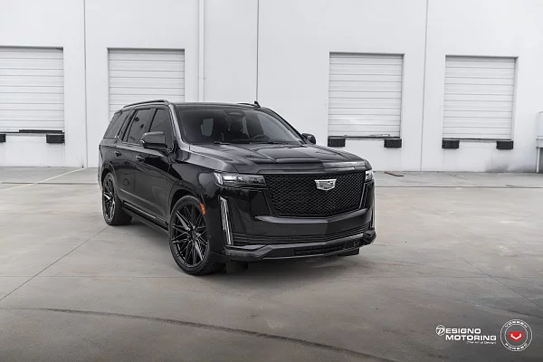 Фото дисков Vossen EVO-5 Черный глянец на Cadillac Escalade V