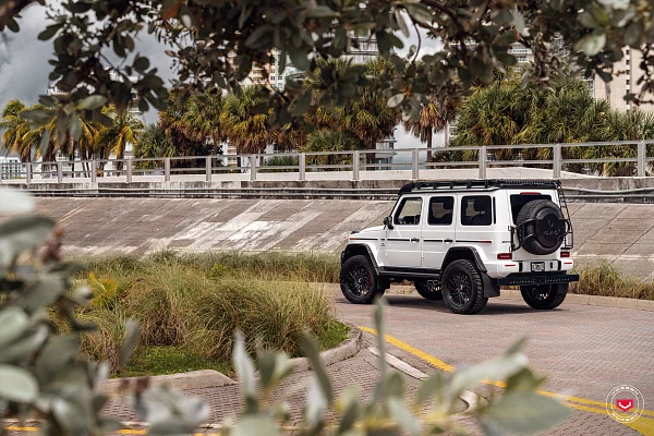 Фото дисков Vossen GNX-02 Черный глянец на Mercedes-Benz G-Class III