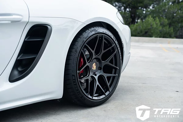 Фото дисков HRE FF01 Черный сатин на Porsche Boxster III