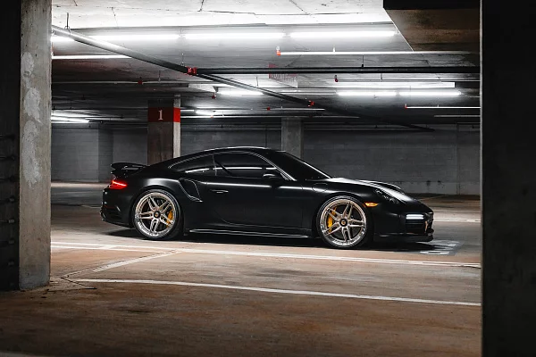 Фото дисков HRE S107SC Глянцевая шампань на Porsche 911 VII