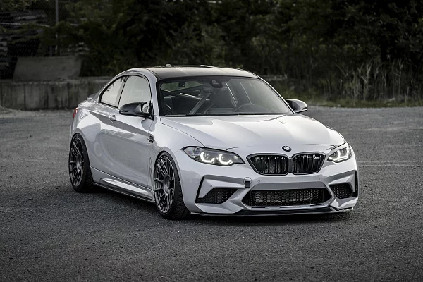 Фото дисков Rotiform OZR Сатиновый графит на BMW 2/M2 (F22/F87)