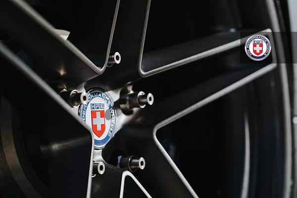 Фото дисков HRE G-Code Глянцевый темный лак на BMW 4/M4 (F32/F82)
