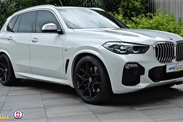 Фото дисков HRE FF10 Черный сатин на BMW X5/X5 M (F15/F85)