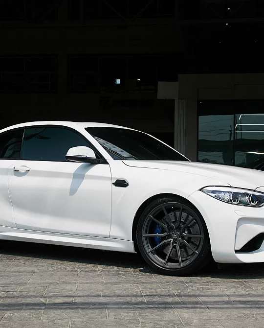 Фото дисков M-X2 Сатиновый графит на BMW 2/M2 (F22/F87)