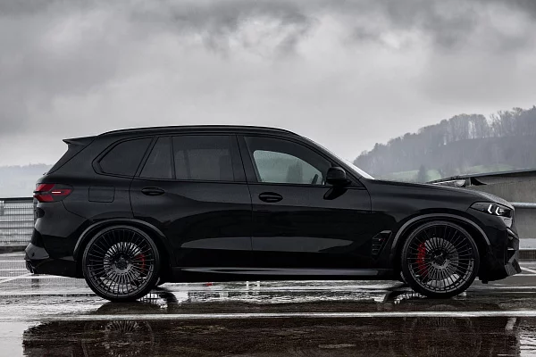 Фото дисков ST Wheels ST3 Черный глянец на BMW X5/X5 M (G05/F95)