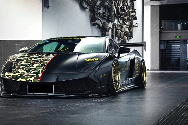 Фото дисков Anrky AN33 Сатиновое золото на Lamborghini Gallardo