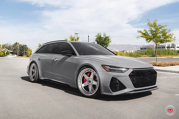 Фото дисков Vossen GEN-01 (3-Piece) Сатиновый лак на Audi A/RS 6 (C8)