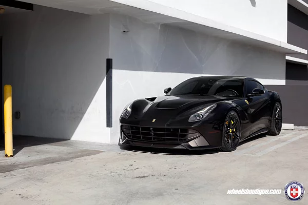 Фото дисков HRE S207 Черный сатин на Ferrari F12