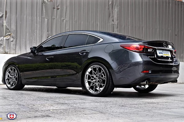 Фото дисков HRE FF11 Серебро на Mazda 6 III (GJ)