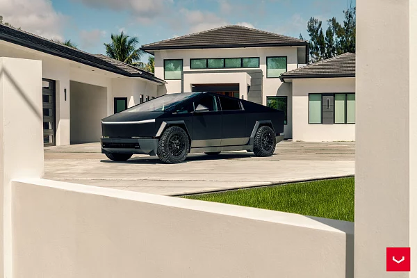 Фото дисков Vossen HFX-1 (6-Lug) Черный глянец на Tesla Cybertruck