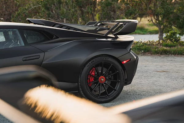 Фото дисков HRE RC103 Черный сатин на Lamborghini Huracan