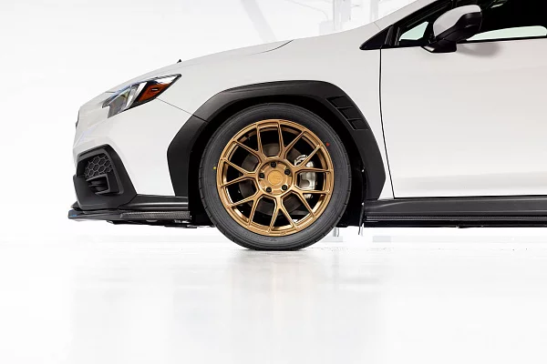 Фото дисков Motegi Racing MR147 CM7 Сатиновое золото на  Subaru WRX VB