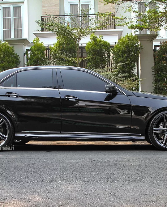 Фото дисков VFS-5 Глянцевый графит на Mercedes-Benz E-Class (W212, S212, C207)