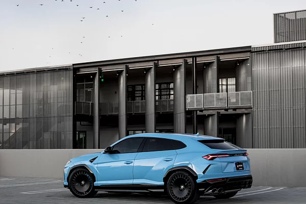 Фото дисков HRE 935M Черный сатин на Lamborghini Urus