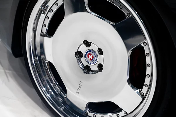 Фото дисков HRE 544C Полированный лак на Mercedes-Benz S-Class (W222, C217)