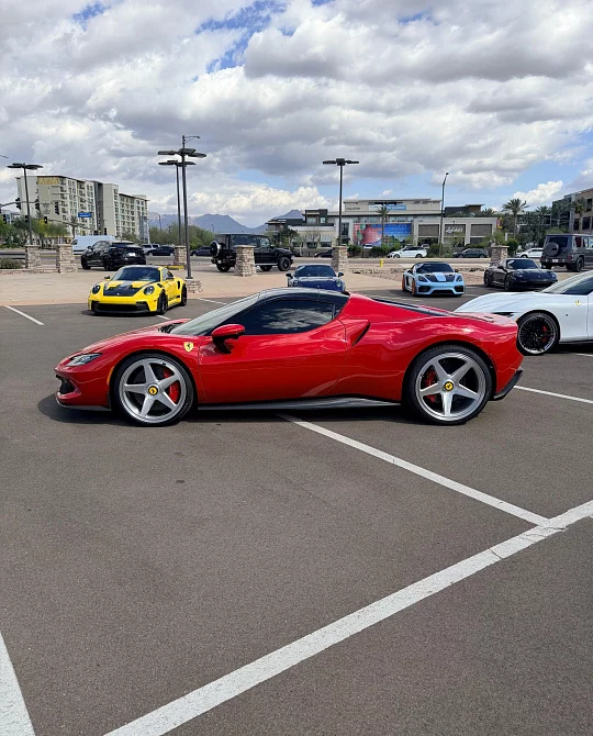 Фото дисков Cinque Серебро на Ferrari 296
