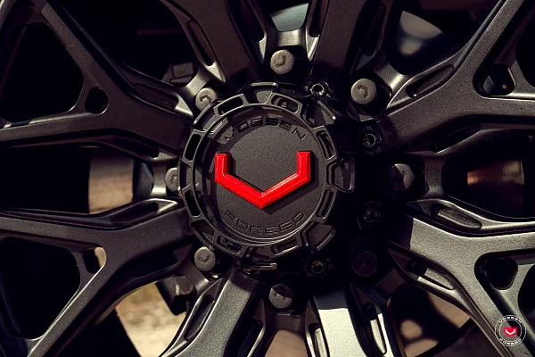 Фото дисков Vossen LCX-02 Черный сатин на GMC Sierra IV