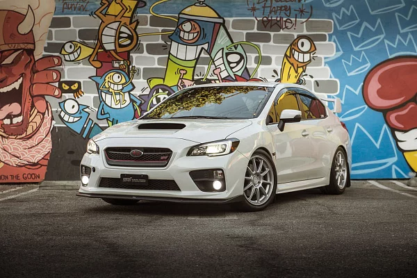 Фото дисков Motegi Racing MR140 SS10 Серебро на Subaru WRX VA
