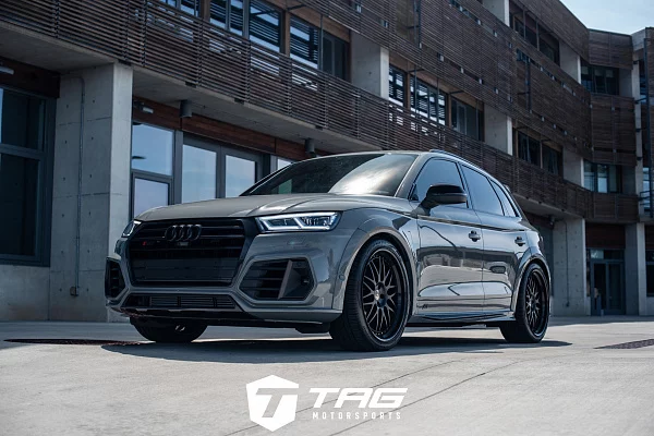 Фото дисков HRE 540 Черный сатин на Audi Q5 (FY)