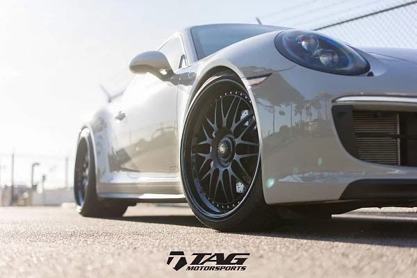 Фото дисков HRE 540C Черный сатин на Porsche 911 VII