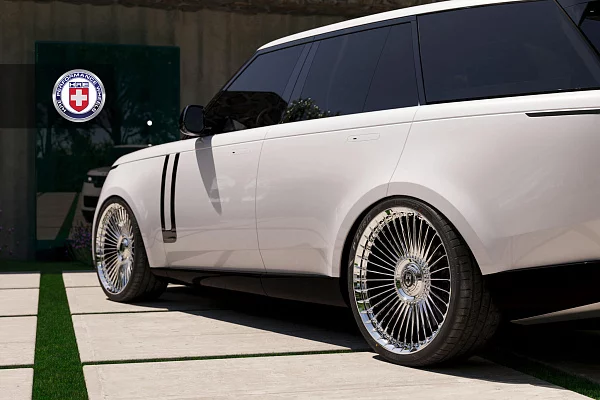 Фото дисков HRE L109M Полированный лак на Range Rover V