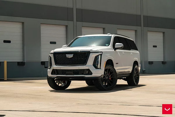 Фото дисков Vossen HF6-1 Черный глянец на Cadillac Escalade V