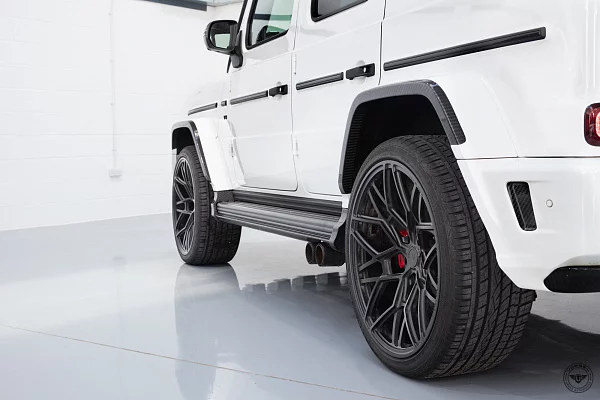 Фото дисков Vossen UV-1 Черный сатин на Mercedes-Benz G-Class III