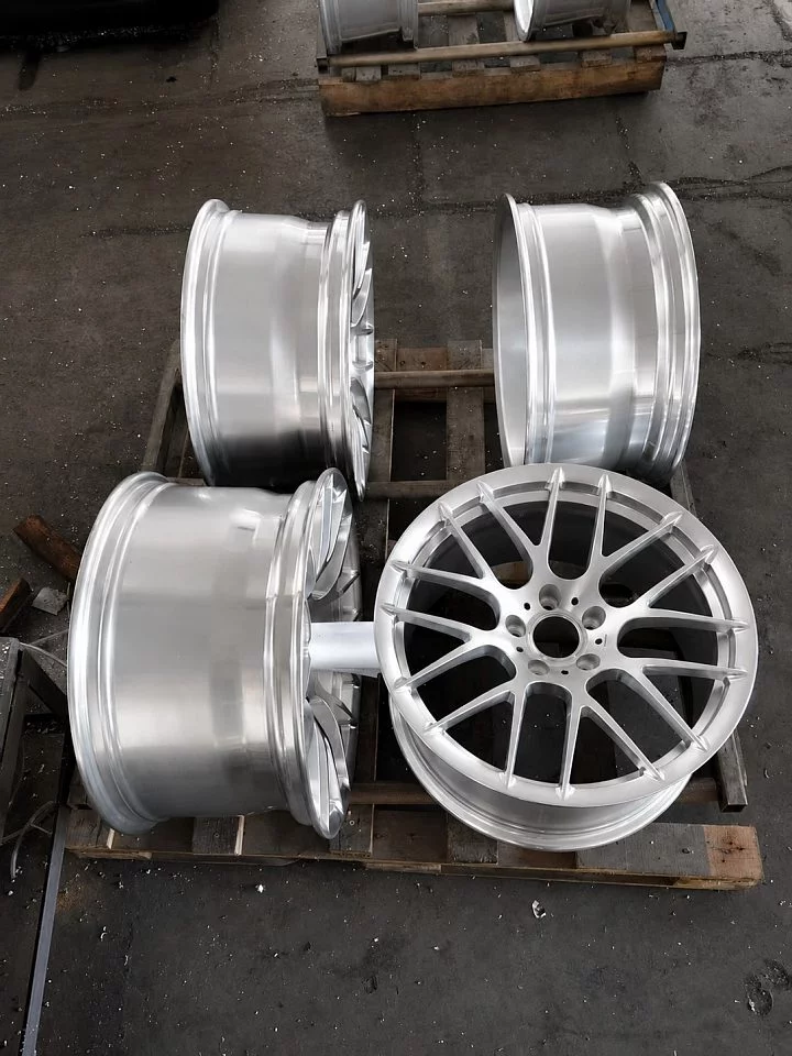 19" диски в дизайне BMW 359M и окрасе Hyper Silver