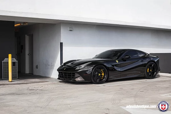 Фото дисков HRE S207 Черный сатин на Ferrari F12
