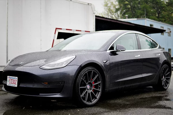 Фото дисков HRE RC103 Сатиновый графит на Tesla Model 3