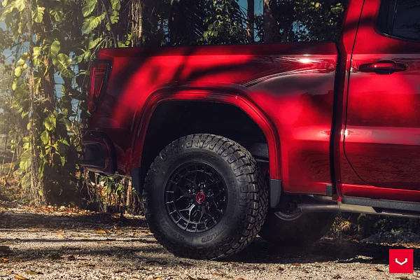 Фото дисков Vossen HFX-1 (6-Lug) Черный сатин на GMC Sierra IV