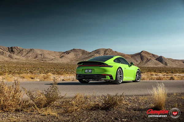 Фото дисков Vossen RS92 Полированный лак на Porsche 911 VIII