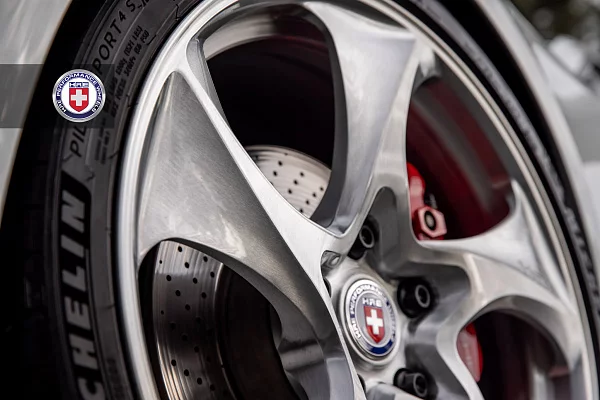 Фото дисков HRE 522M Глянцевый лак на Porsche Cayman III