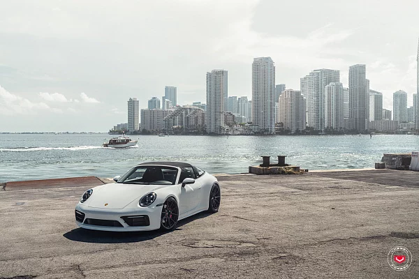 Фото дисков Vossen EVO-2 Черный сатин на Porsche 911 VIII