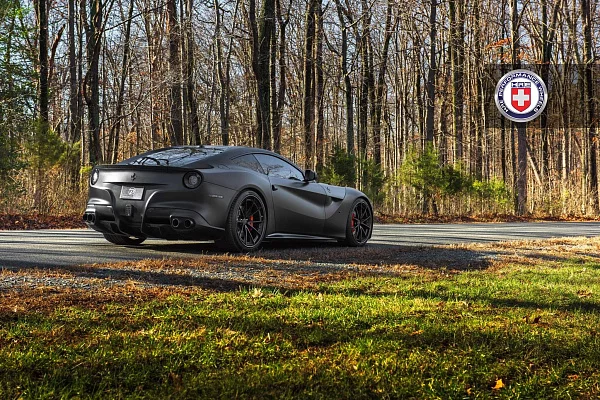 Фото дисков HRE S204 Черный сатин на Ferrari F12