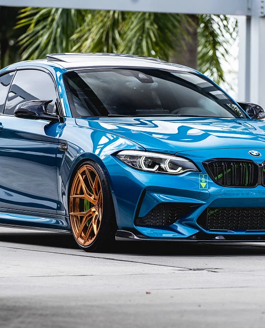 Фото дисков S21-01 Глянцевая медь на BMW 2/M2 (F22/F87)