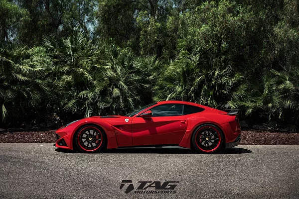 Фото дисков HRE S204H Черный сатин на Ferrari F12