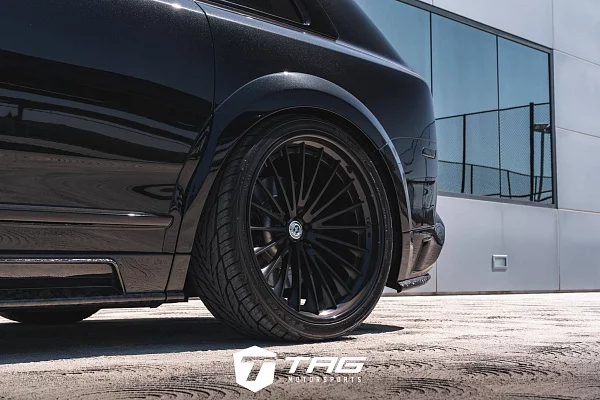 Фото дисков HRE S209H Черный сатин на Rolls-Royce Cullinan