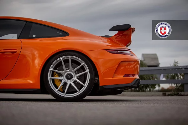 Фото дисков HRE RC104 Сатиновый лак на Porsche 911 VII