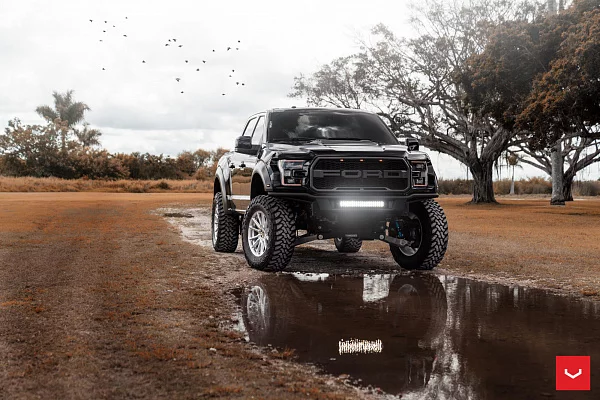Фото дисков Vossen HF6-1 Серебро на Ford F-150 XIII