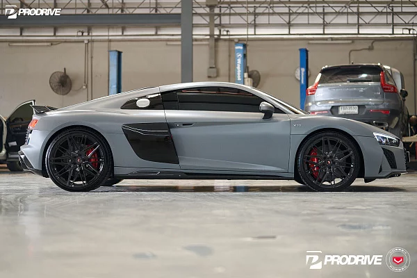 Фото дисков Vossen EVO-5 Черный глянец на Audi R8 (4S)