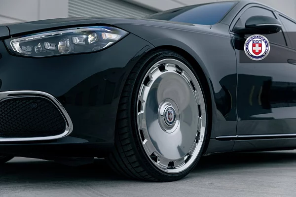 Фото дисков HRE L108M Полированный лак на Mercedes-Benz S-Class (W223)