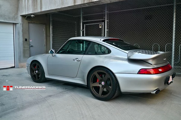 Фото дисков HRE 305M Сатиновая бронза на Porsche 911 IV