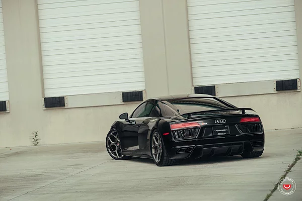 Фото дисков Vossen CG-205 Глянцевый тонированный лак на Audi R8 (4S)